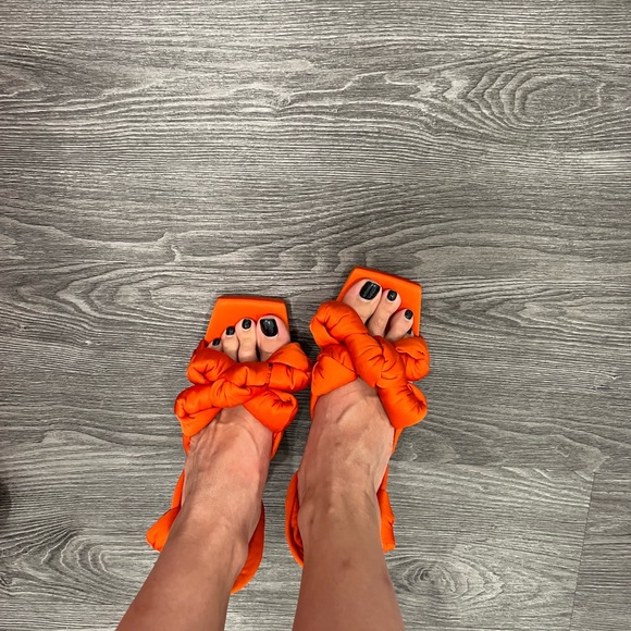 Ganni new satin sandals - Picture 5 of 5